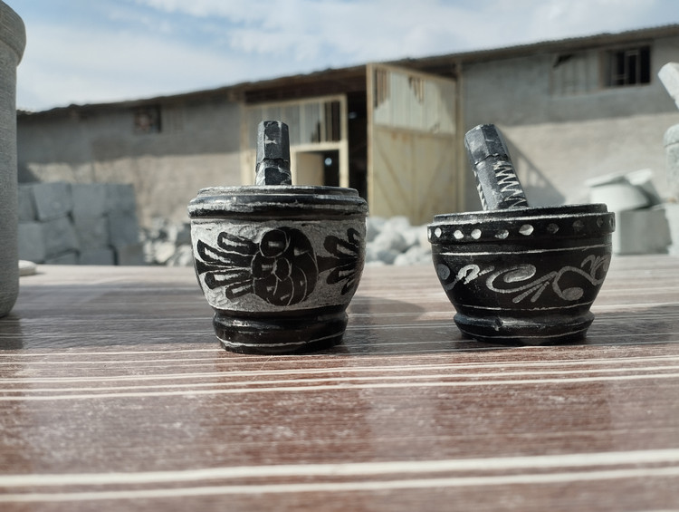 هاون سنگی مینیمال
